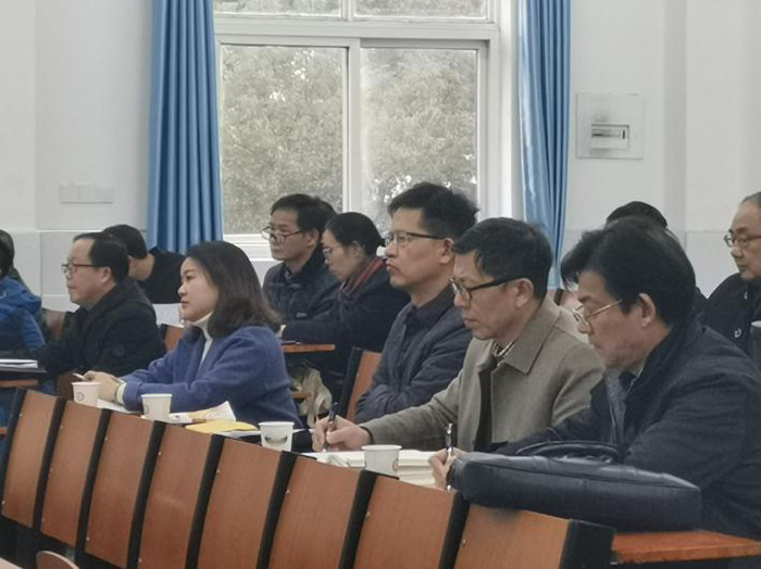 Beat365中文官方网站大中小学思政课一体化建设研究中心邀请中学思政课教师深入高校思政课堂(图2)